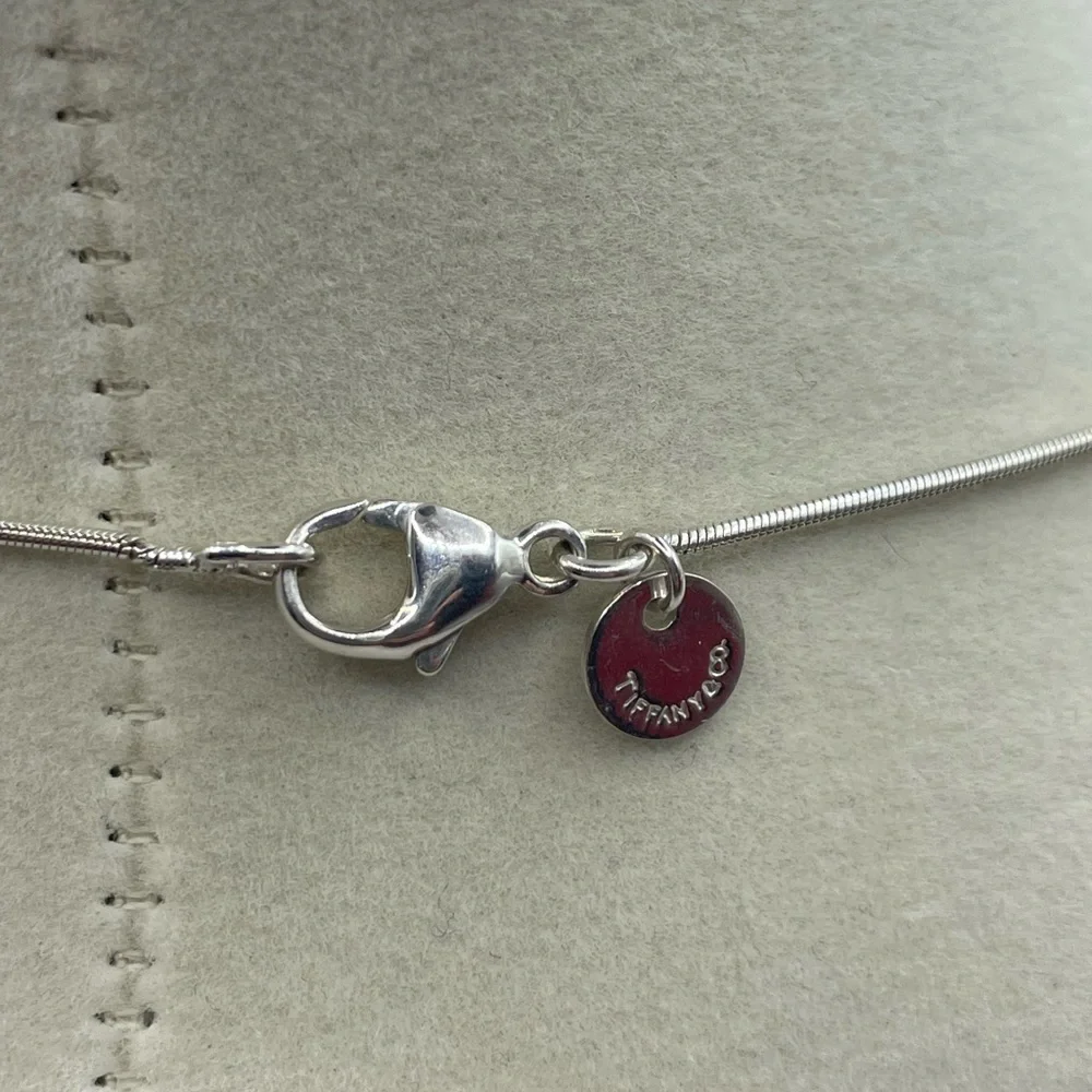 ๐#13 Tiffany & Co Sterling Silver Heart Necklace - Picture 5 of 9
